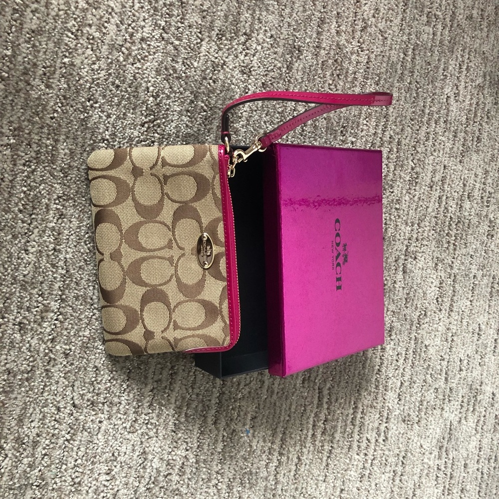 Coach wallet